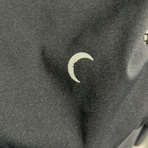 Black Mesh Winner Hoodie - Picture 3 of 4